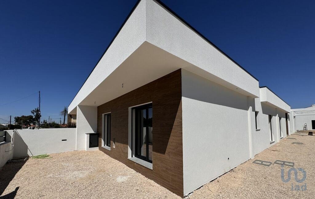 House in Fernao Ferro, Setubal, Portugal 2 - 13677672