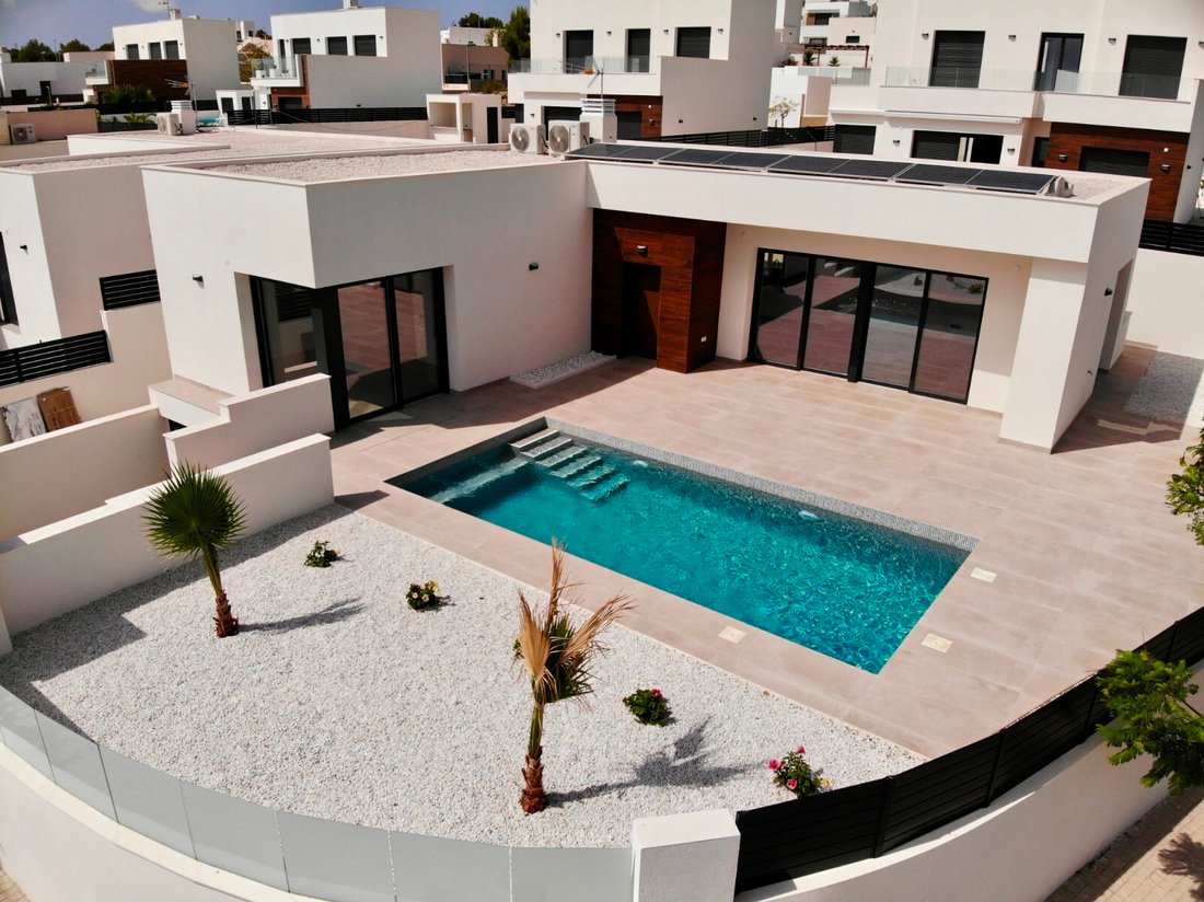 Villa in Polop, Land Valencia, Spanien 1 - 14539239