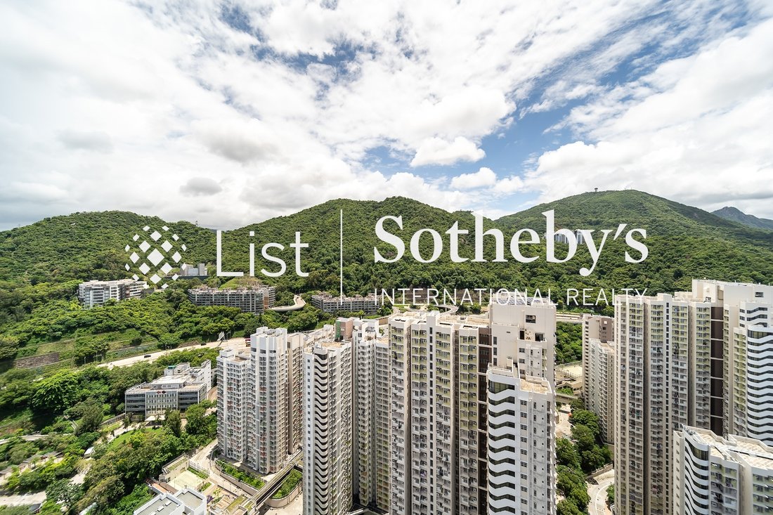 Apartment in Cheung Sha Wan, Hong Kong 2 - 14540467