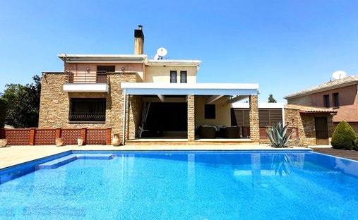 Villa in Kassandra, Macedonia and Thrace, Greece 1