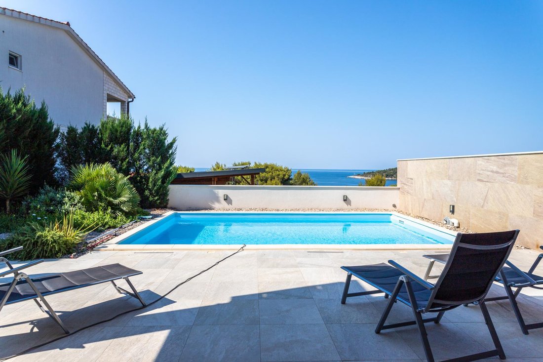 Villa in Zecevo Rogoznicko, Sibenik-Knin County, Croatia 4 - 14543480
