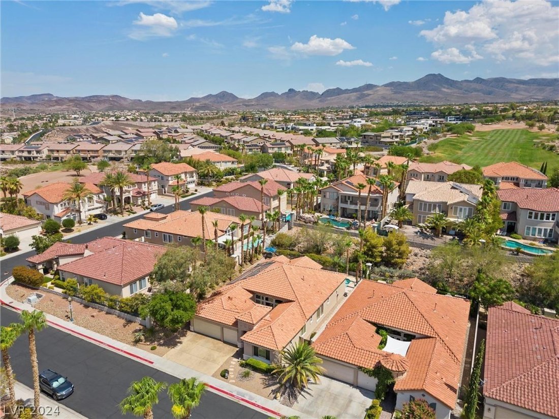 House in Henderson, Nevada, United States 3 - 14542570