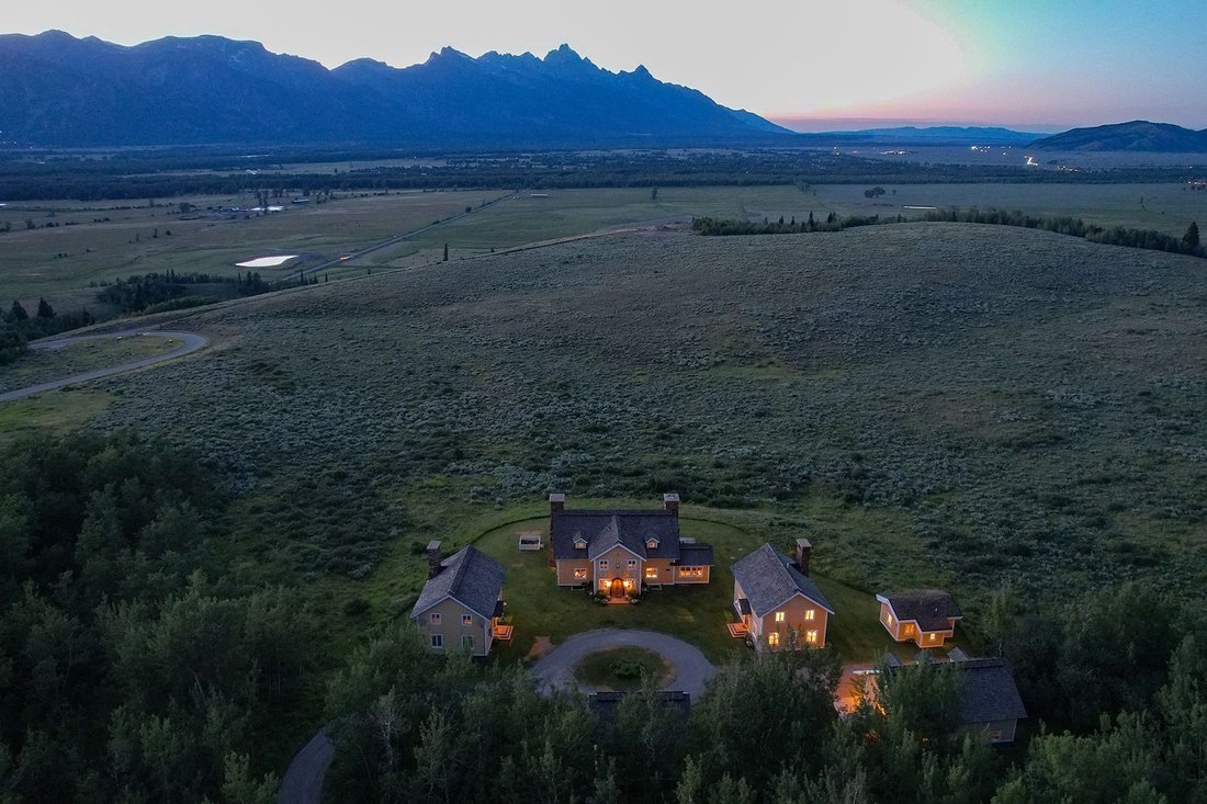 House in Jackson, Wyoming, United States 2 - 14540791