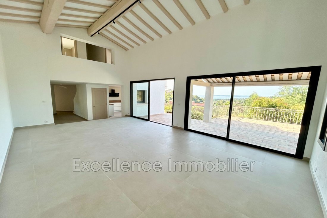 Villa in Les Issambres, Roquebrune-sur-Argens, France 4 - 14541346