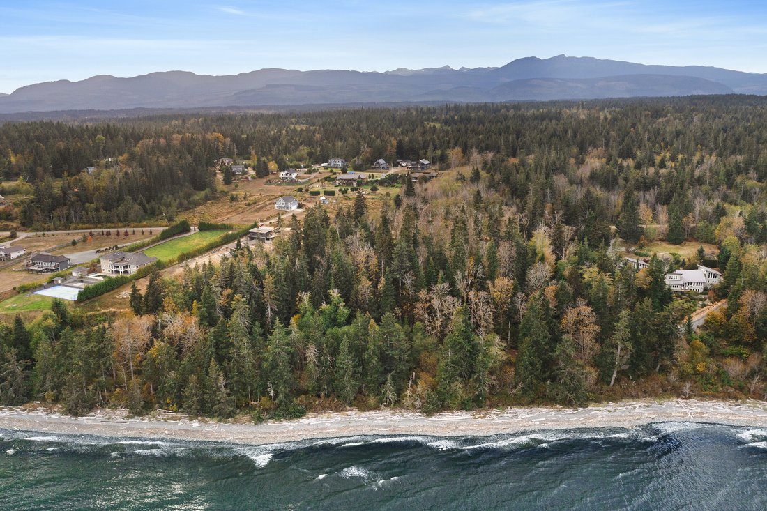 Land in Courtenay, British Columbia, Canada 1 - 14543976