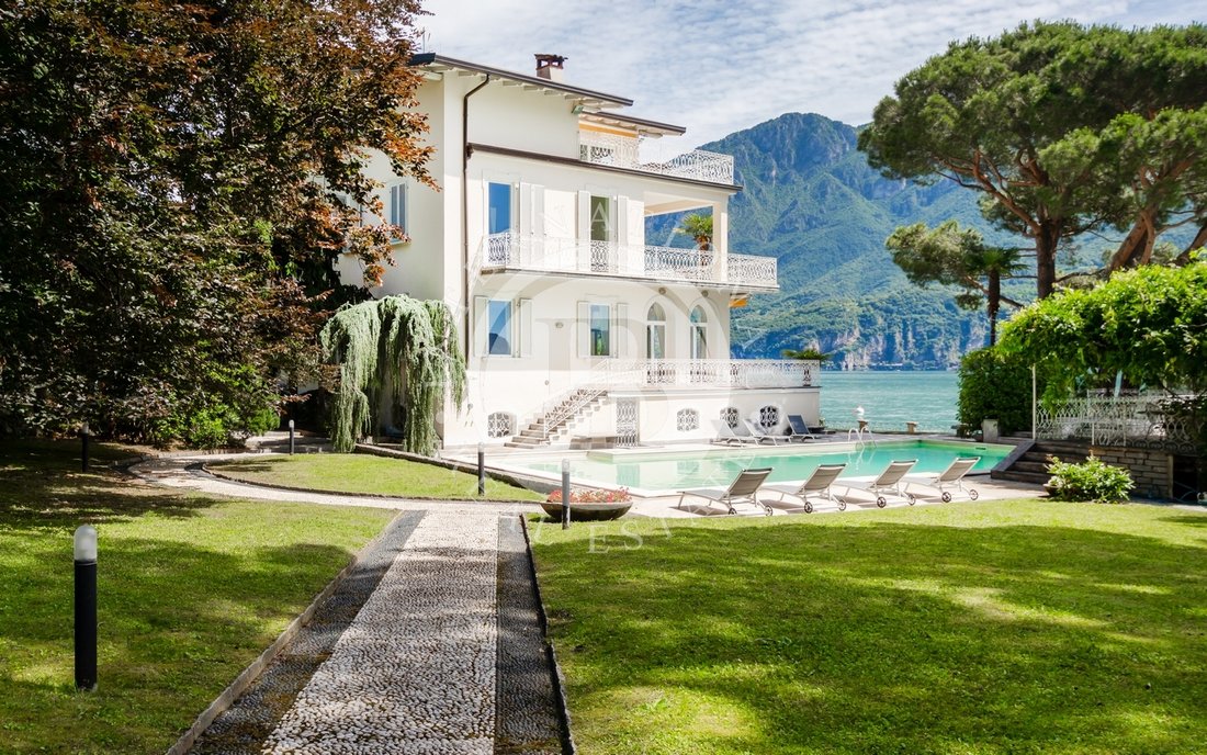 Villa in Oliveto Lario, Lombardy, Italy 1 - 14544043