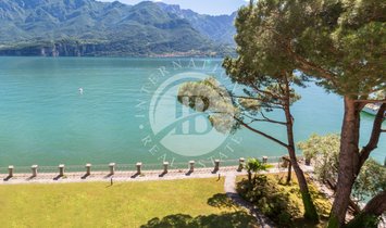 Villa à Oliveto Lario, Lombardie, Italie 1