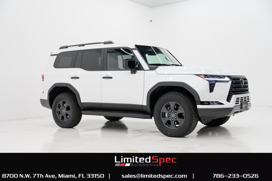 Suv in Miami, Florida, United States 5 - 14540927