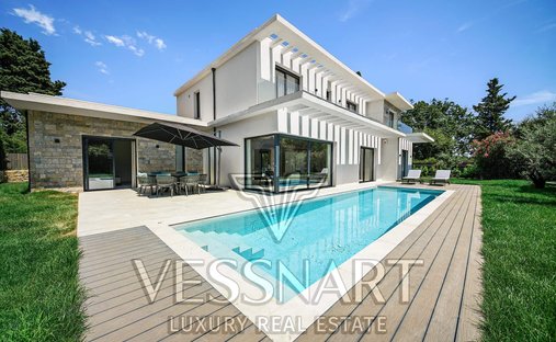 Villa in Mougins, Provence-Alpes-Côte d'Azur, France 1