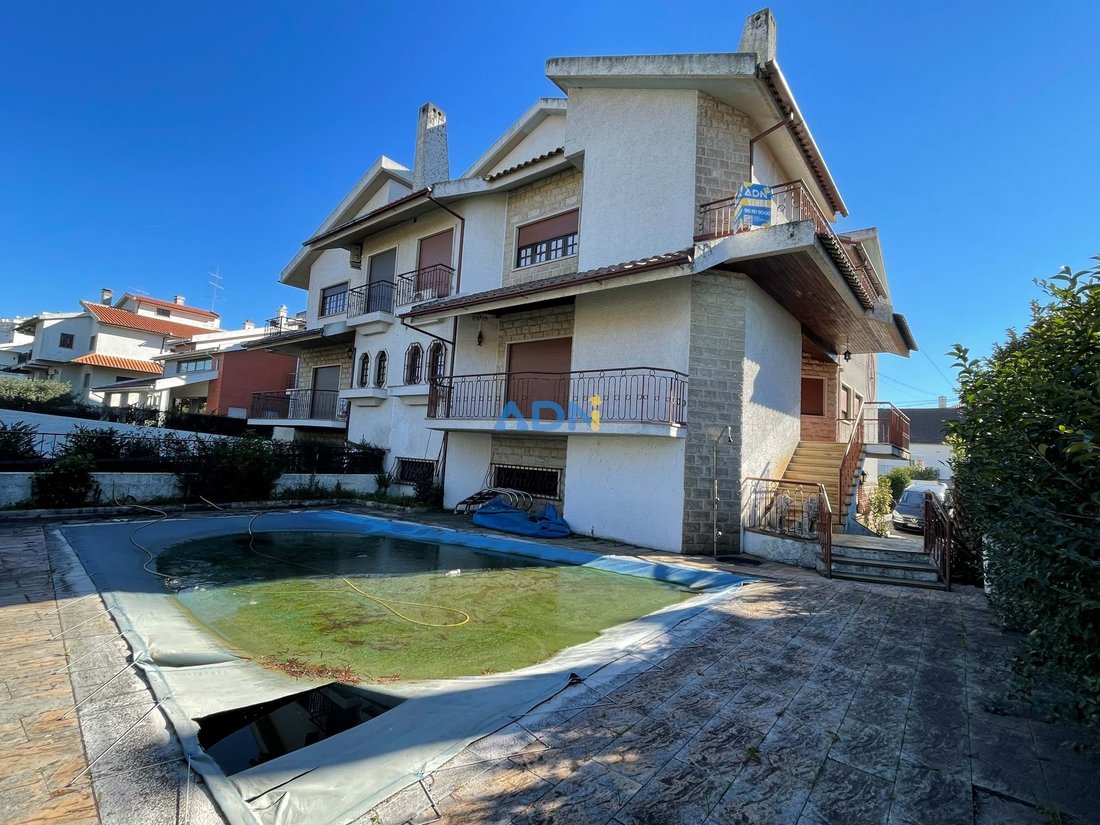 Villa in Castelo Branco, Castelo Branco District, Portugal 2 - 12735733