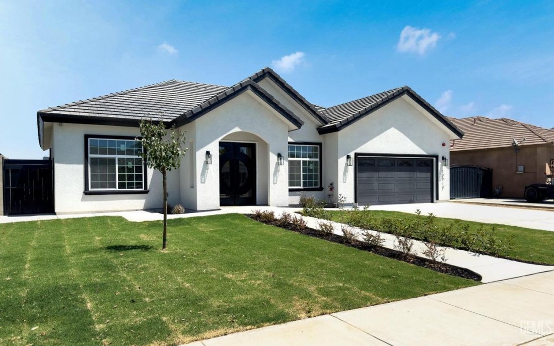 House in Bakersfield, California, United States 3 - 14546157