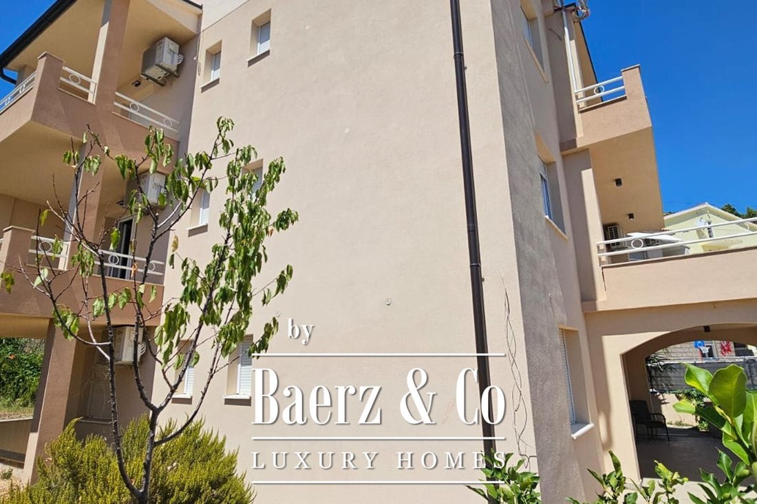 Townhouse in Seget Donji, Split-Dalmatia County, Croatia 2 - 14546453