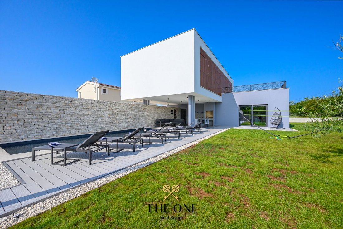 Contemporary New Villa With A Pool – In Svetvinčenat, Istria County ...