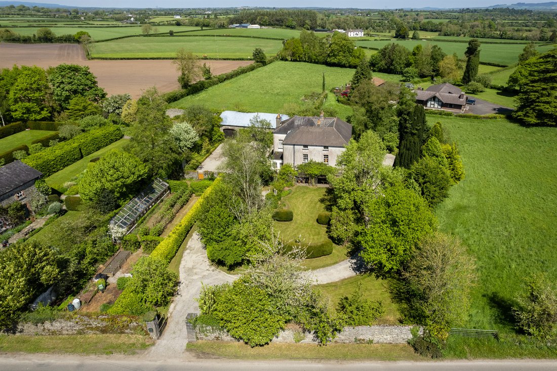Fruitlawn House, Abbeyleix, Co. Laois, R32 In Abbeyleix, County Laois