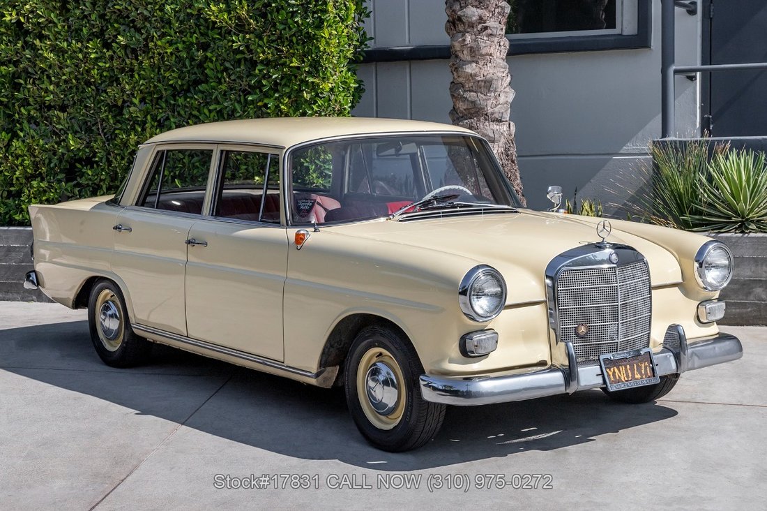 Mercedes-Benz 190D in Los Angeles, CA 1 - 14546907