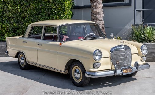 Mercedes-Benz 190D in Los angeles, ca 1