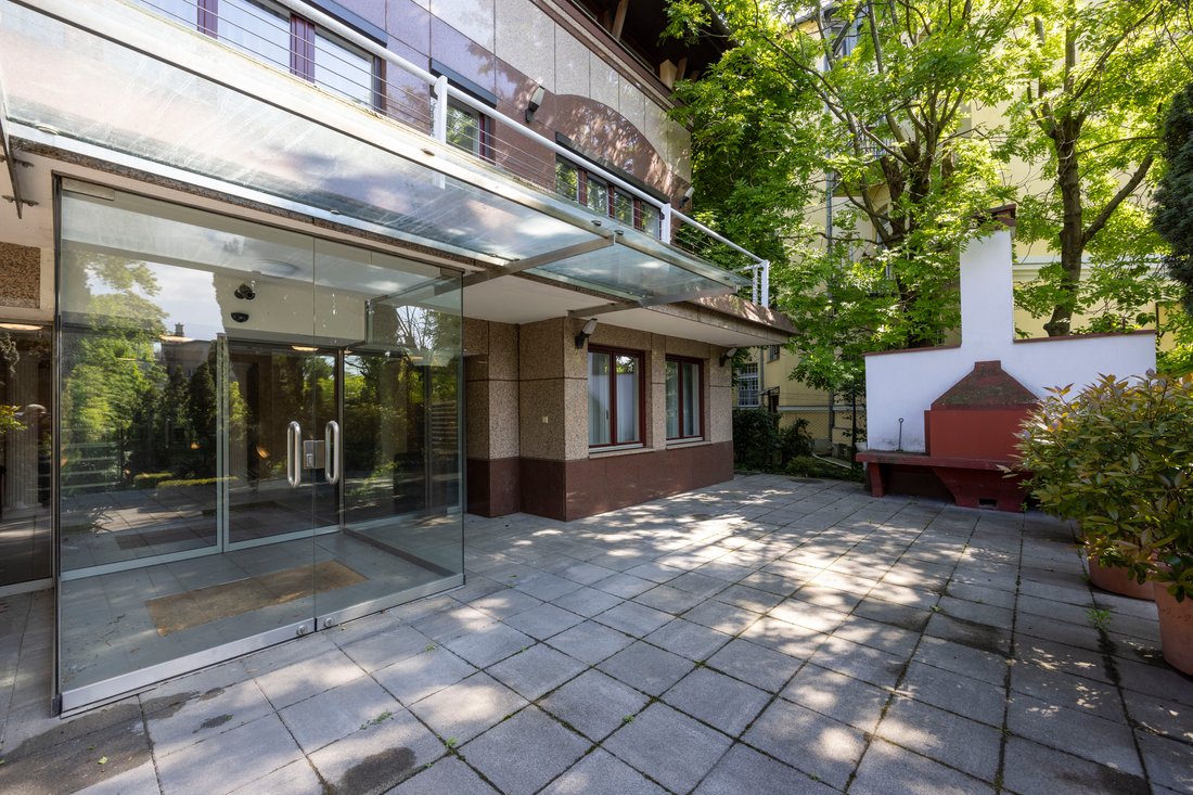 House in Budapest, Hungary 1 - 14547882