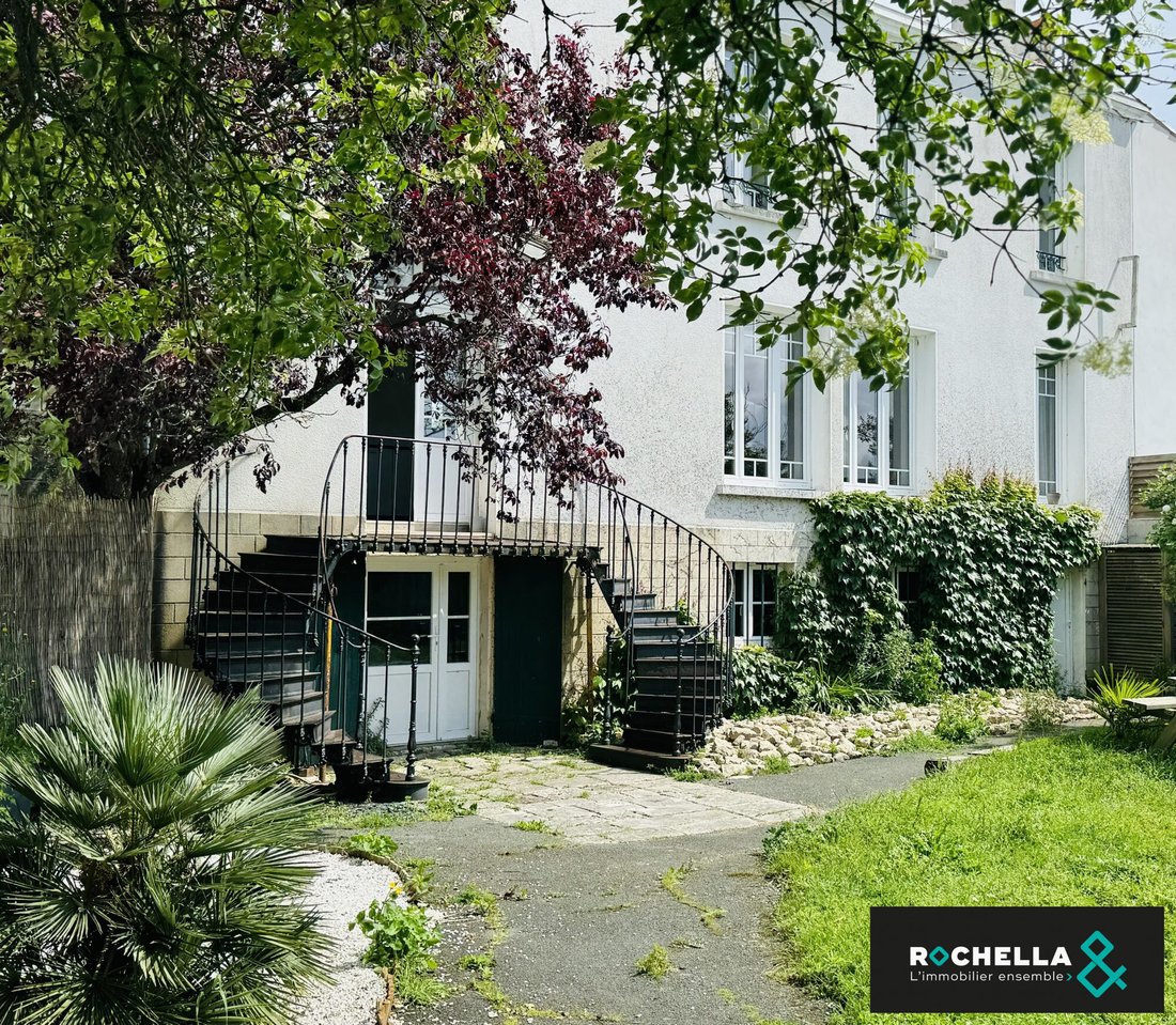 House in Puilboreau, Nouvelle-Aquitaine, France 2 - 14239252