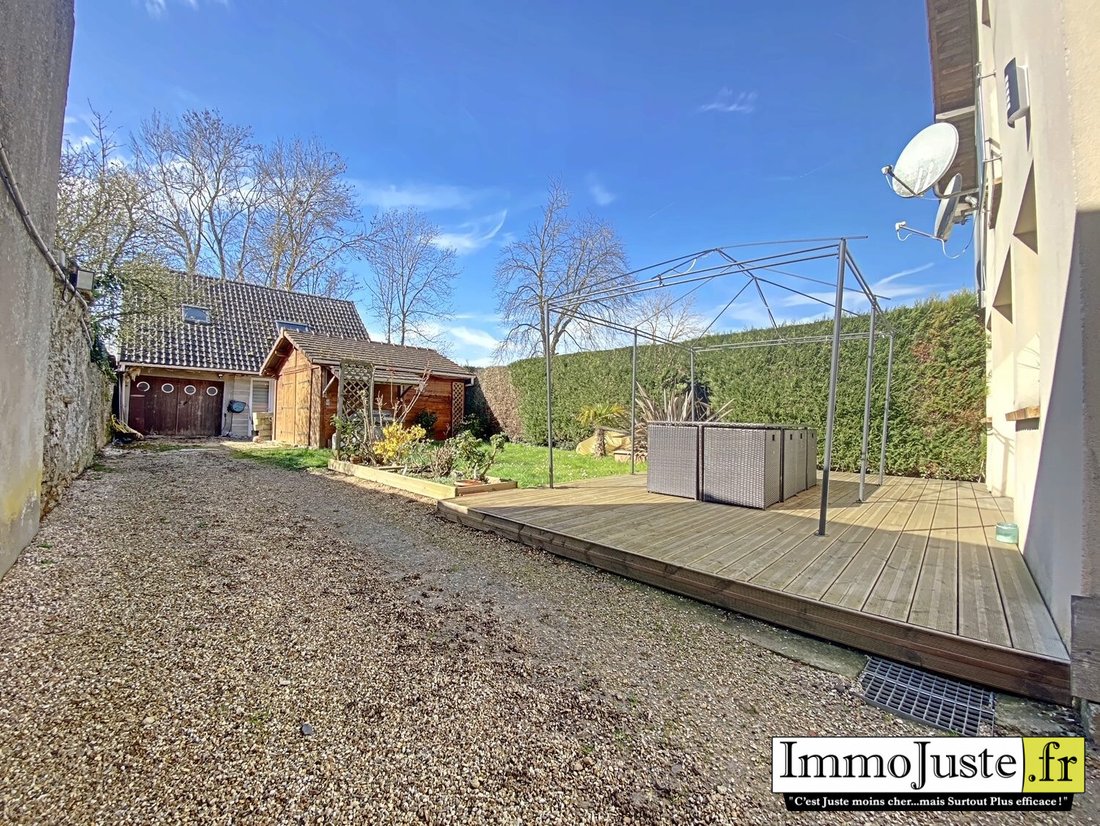 House in Les Essarts-le-Roi, Ile-de-France, France 3 - 13878706