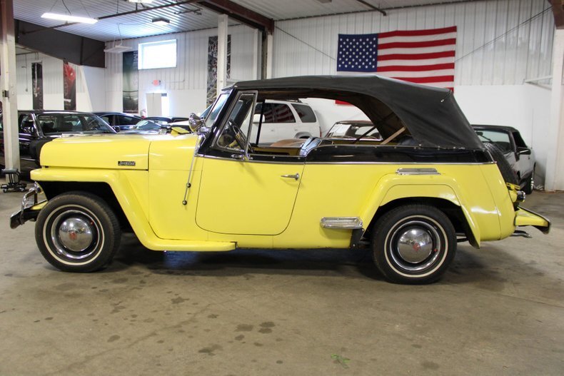 Coupe in Traverse City, United States 3 - 14549753