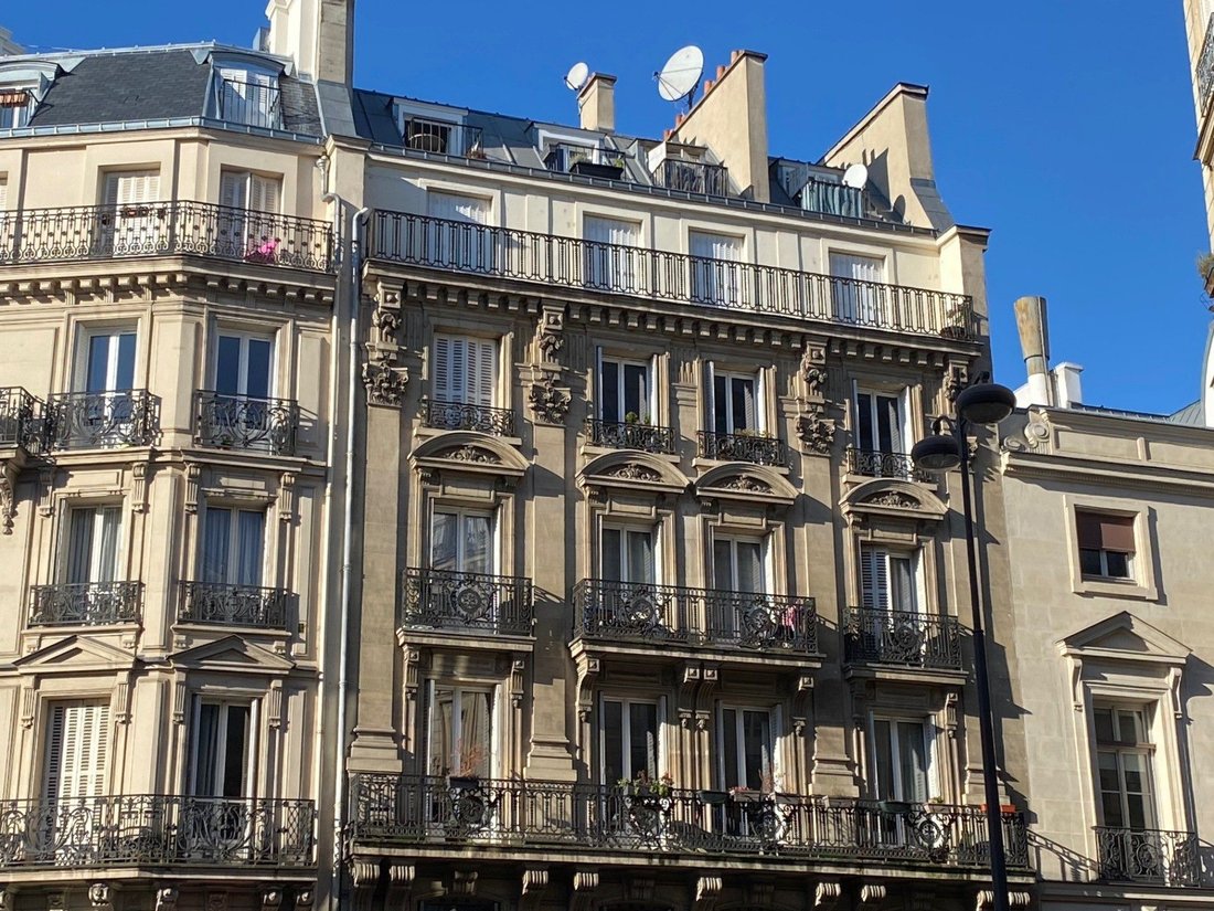 Apartment in Lorette-Martyrs, Paris 9e Arrondissement, Paris 3 - 12841208