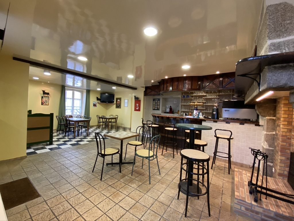 Le Mele-sur-Sarthe, Normandy, France 5 - 12984404