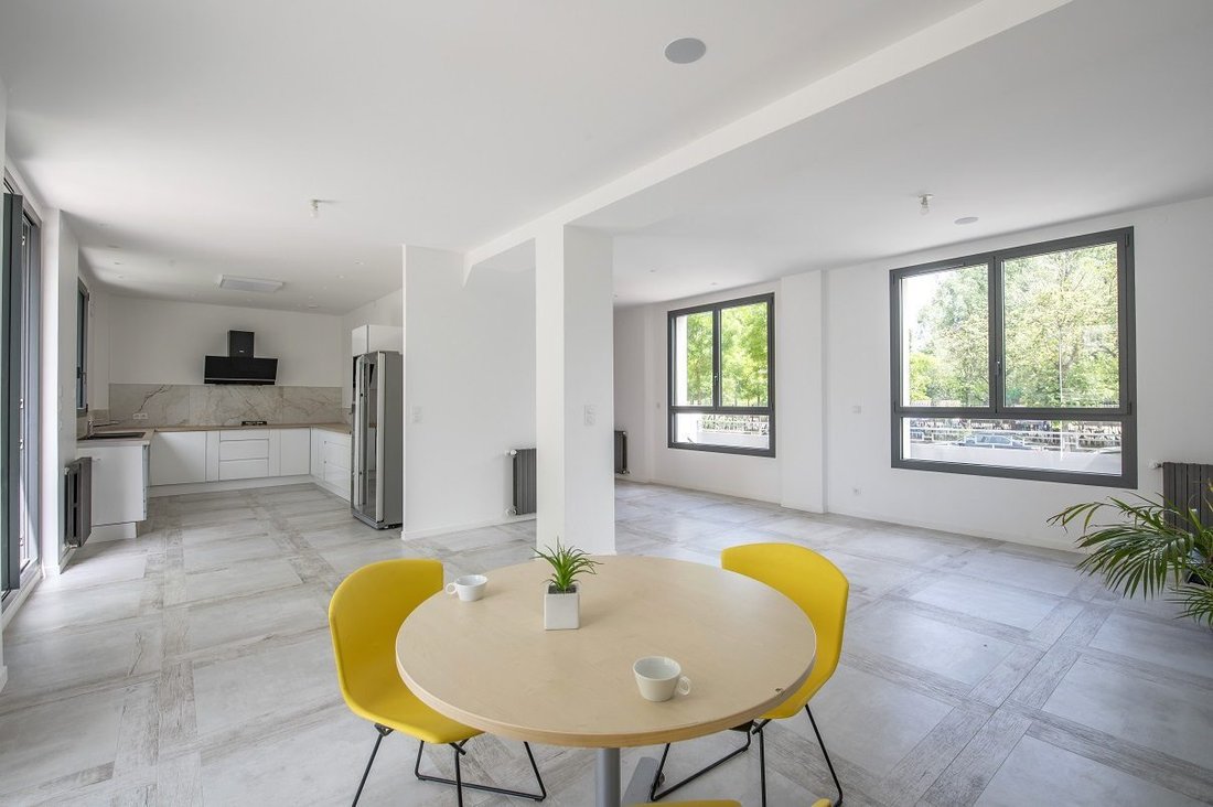 House in Centre, Nanterre, France 2 - 14259655