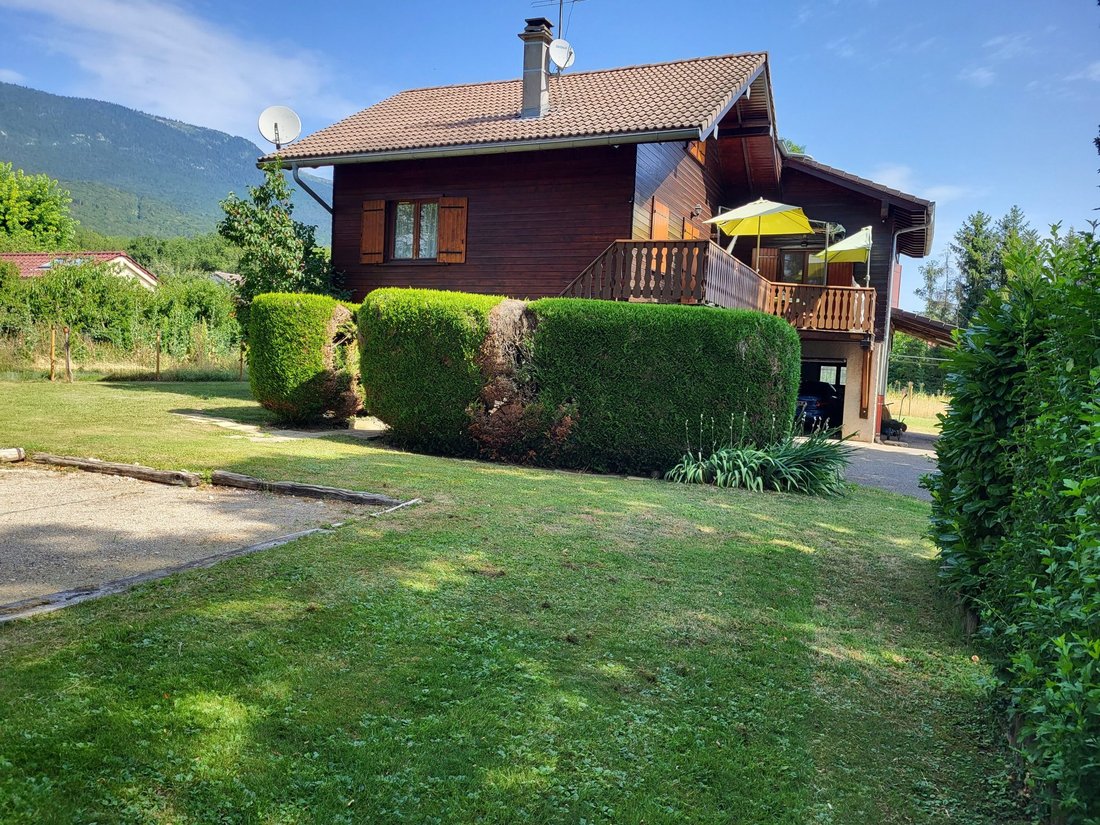 Chalet in Thoiry, Auvergne-Rhône-Alpes, France 4 - 14374857