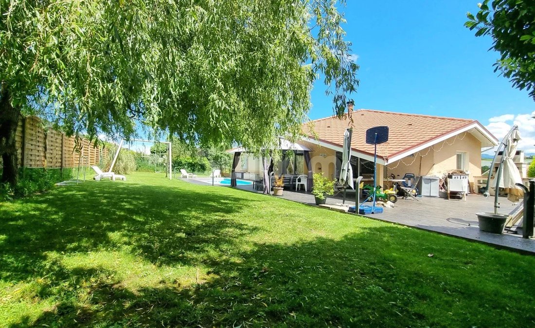 House in Monnetier-Mornex, Auvergne-Rhône-Alpes, France 3 - 14550554