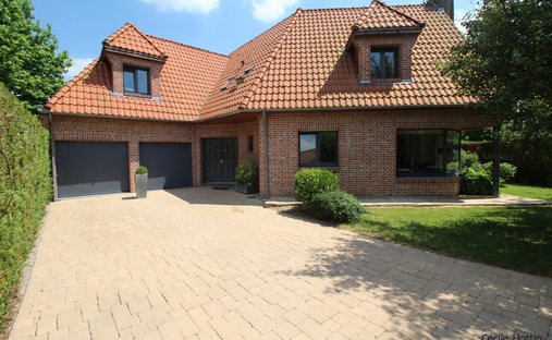 House in Centre, Seclin, France 1