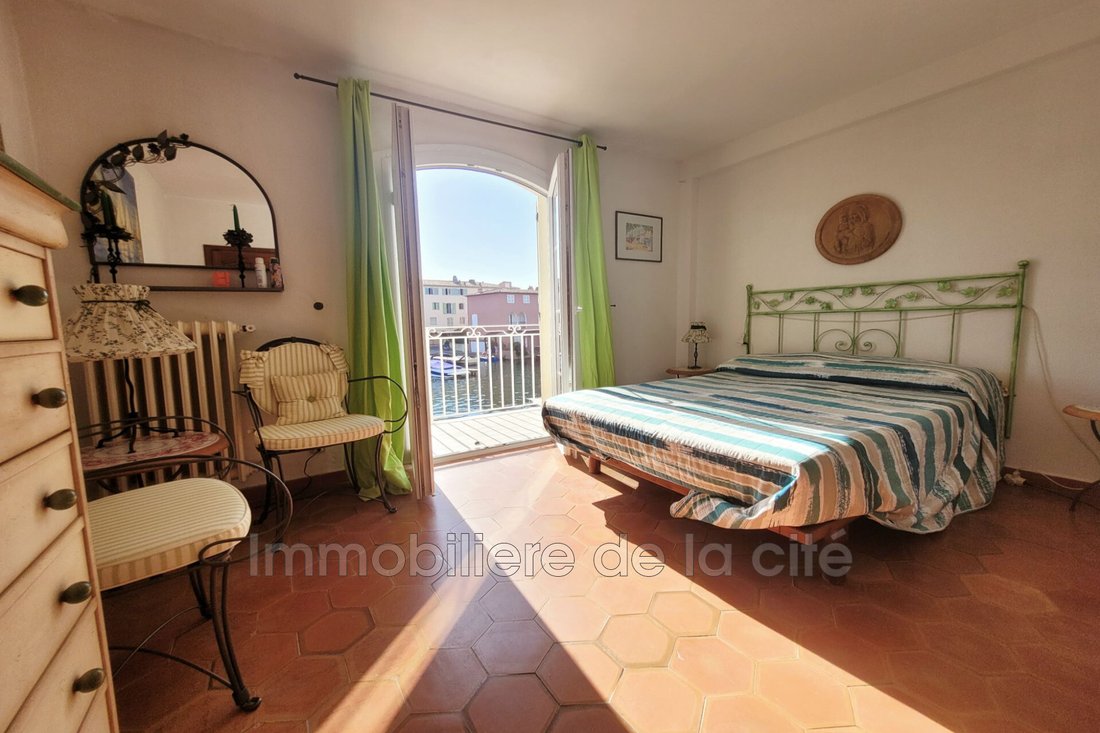 Villa in Grimaud, Provence-Alpes-Côte d'Azur, France 4 - 14526203