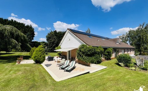 House in Neuville-Saint-Remy, Hauts-de-France, France 1