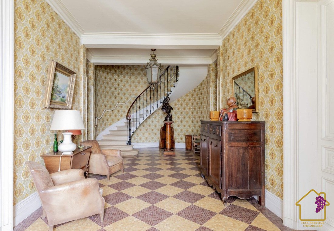 Whispers of Bordeaux: A 19th-Century Château Amidst Saint-Émilion’s Vineyards