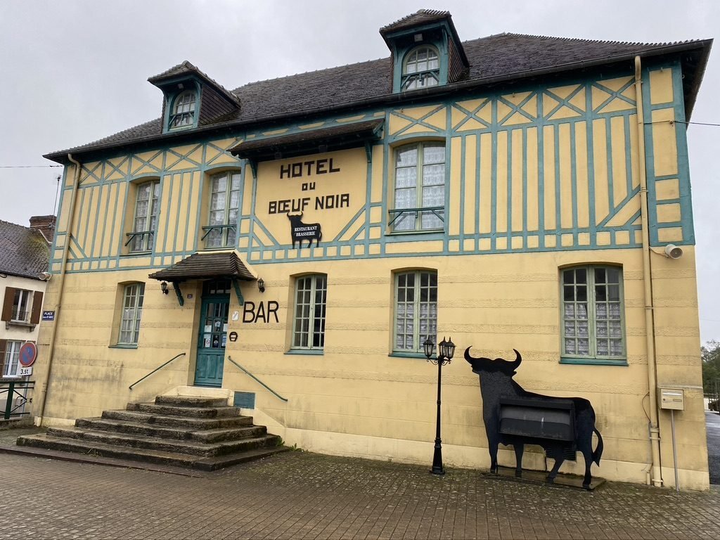 Le Mele-sur-Sarthe, Normandy, France 1 - 12984404