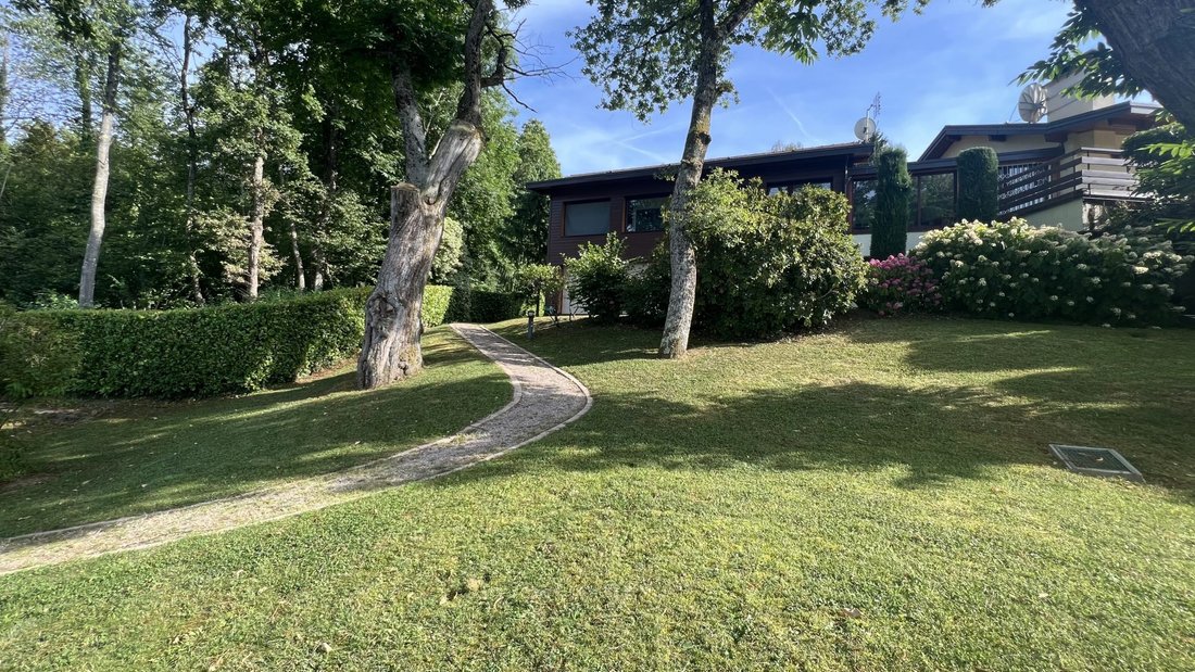 Villa in Neuvecelle, Auvergne-Rhône-Alpes, France 2 - 13517213
