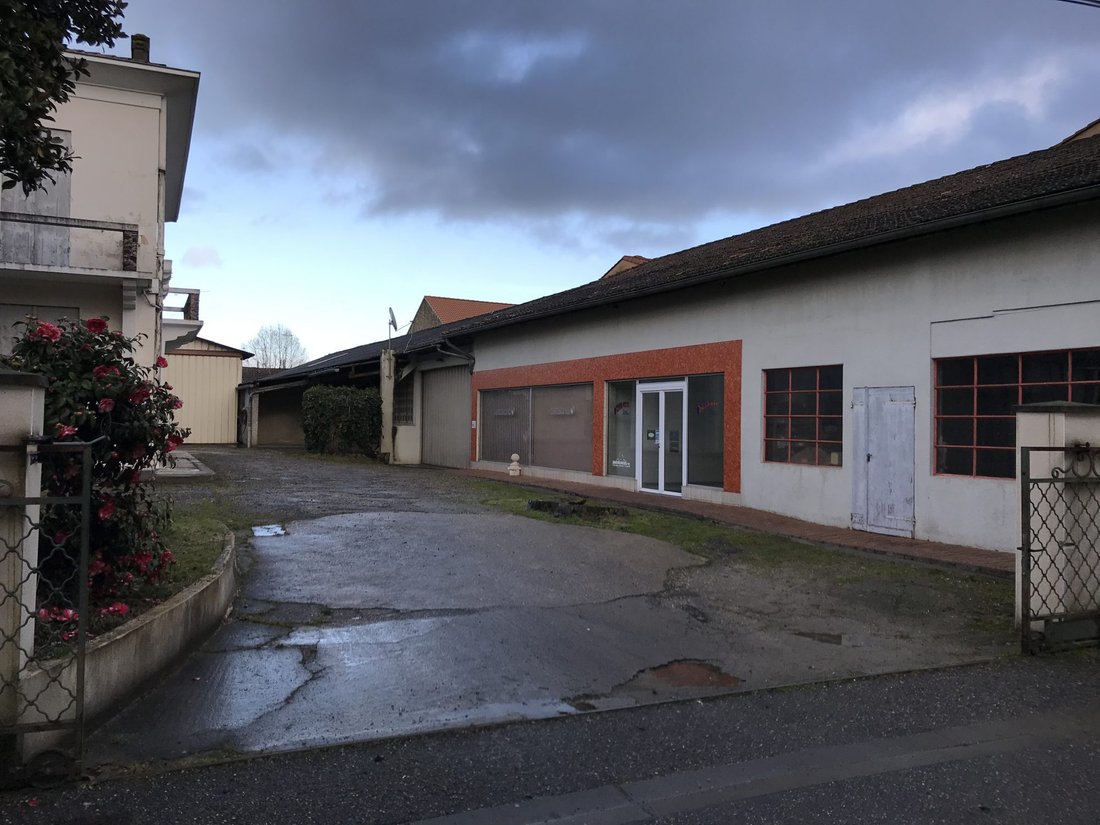 Villa in Marmande, Nouvelle-Aquitaine, France 2 - 12983984