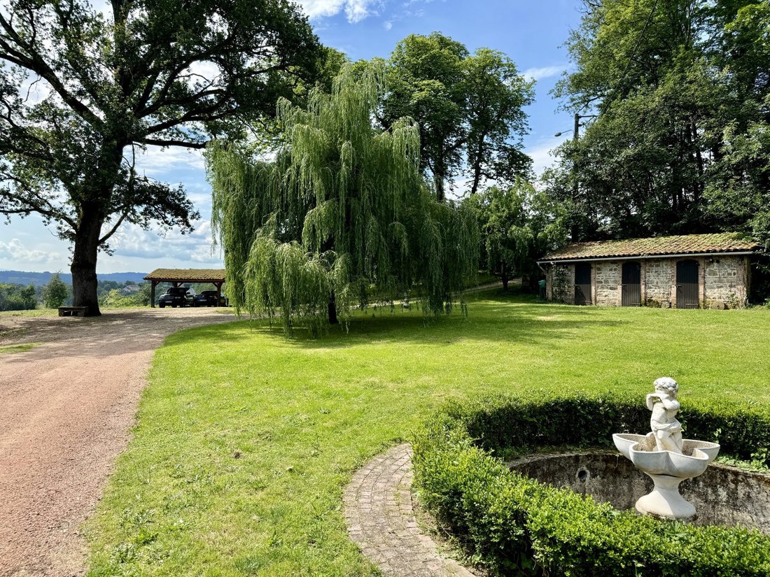 House in Neronde-sur-Dore, Auvergne-Rhône-Alpes, France 4 - 14440912