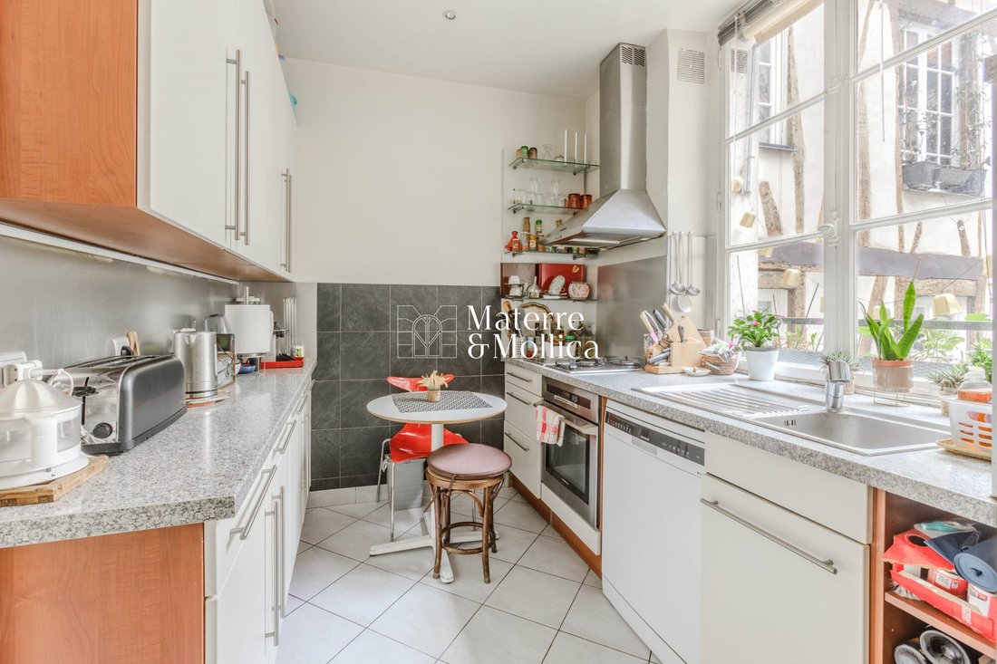 Apartment in Odéon, Paris 6e Arrondissement, Paris 3 - 14028445