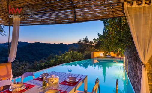 Villa in Korfu, Peloponnese, Western Greece and the Ionian, Griechenland 1
