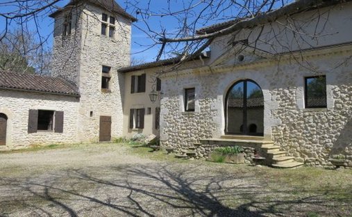 Chateau in Bommes, Nouvelle-Aquitaine, France 1