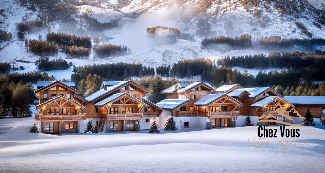 Chalet in Le Monêtier-les-Bains, Provence-Alpes-Côte d'Azur, France 1 - 14330219