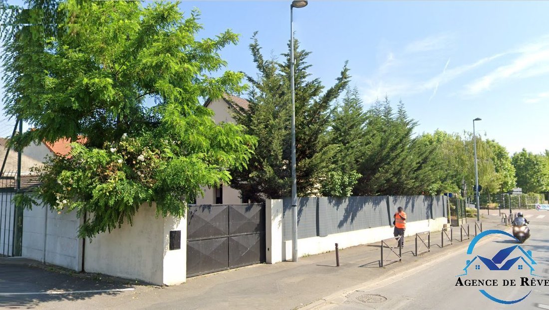 House in Parcs, Romainville, France 1 - 13504210