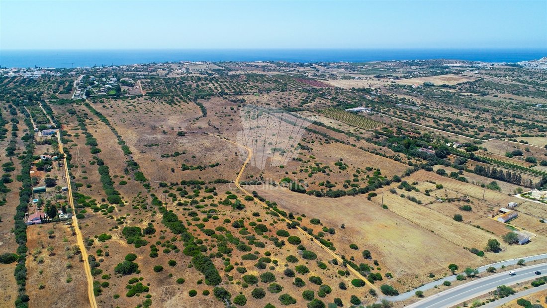 Land in Praia da Luz, Algarve, Portugal 5 - 14551485