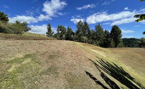 Land in Mahina, Inseln über dem Winde, Französisch-Polynesien 1
