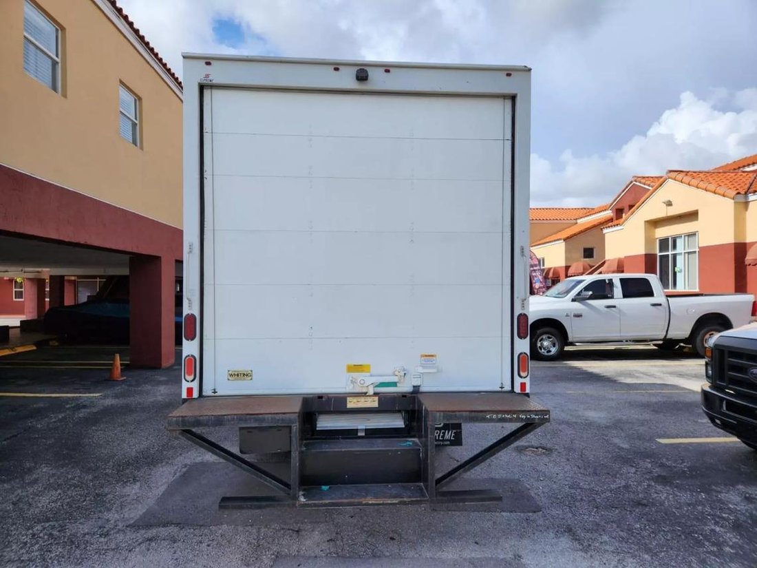 Pickup in Miami, FL, United States 3 - 14552053
