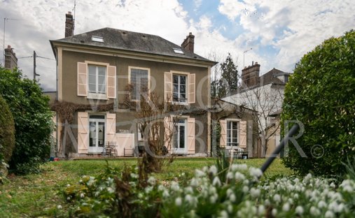 Haus in Vernon, Normandie, Frankreich 1