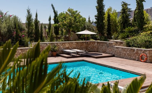 Villa in Grand Sud- Aix la Duranne, Aix-en-Provence, France 1