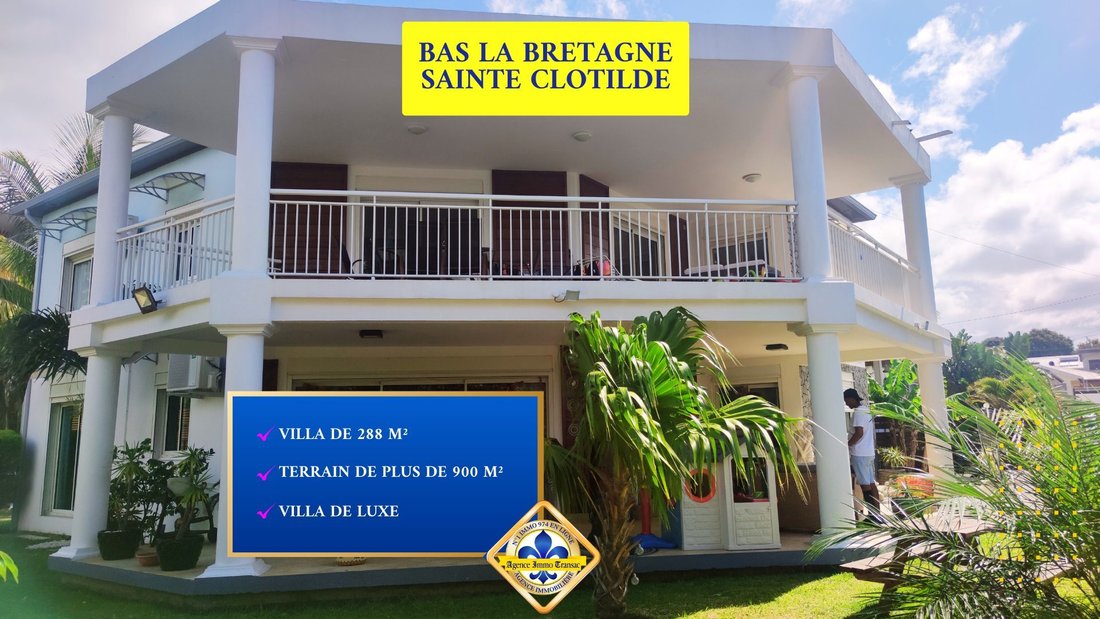 Villa in Saint-Denis, Île-de-France, France 2 - 13381381
