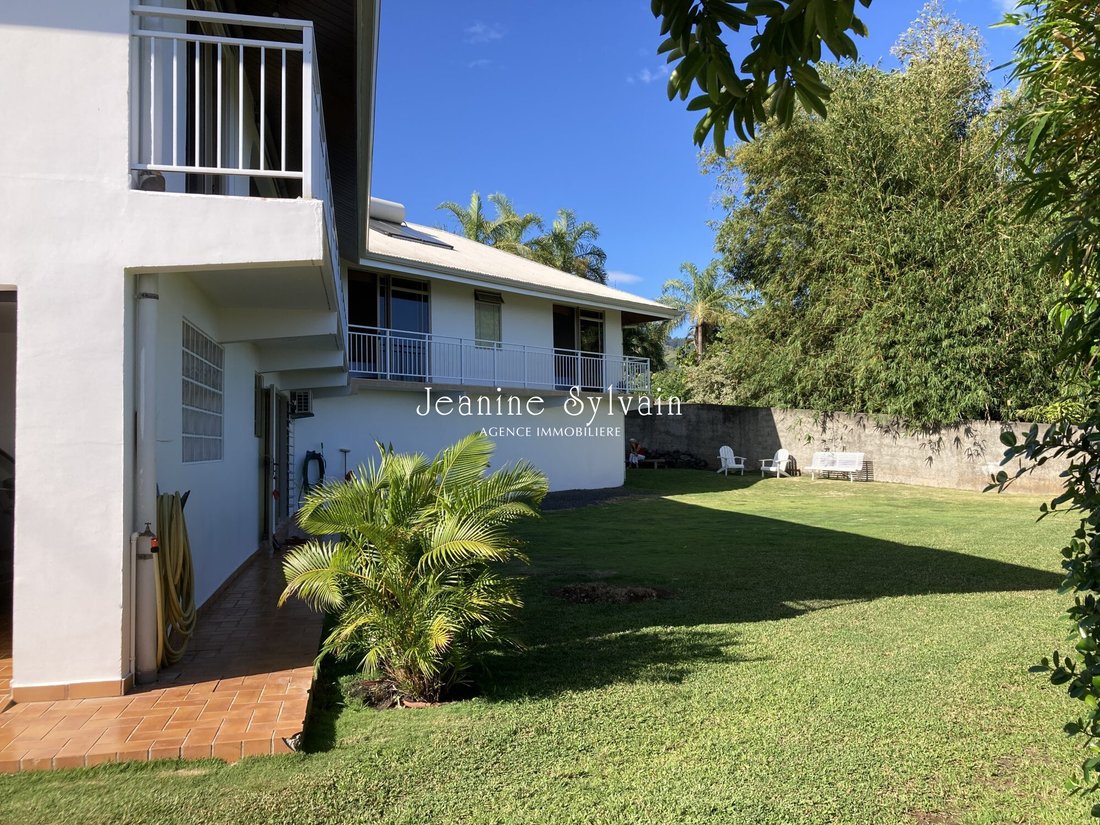House in Pīra'e, Windward Islands, French Polynesia 2 - 13083473