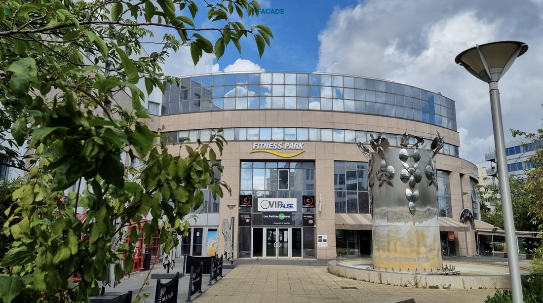 Centre, Nanterre, France 1 - 12842078